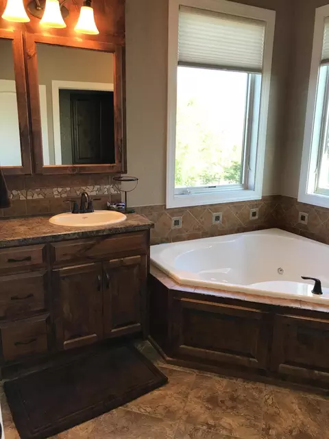 1415 Eagles View Ln, Bismarck, ND 58503 photo 16