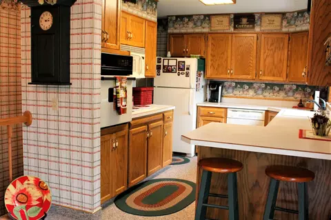 3 4th Ave E, Wing, ND 58494 photo 8
