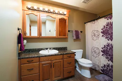 1902 Harding Pl, Bismarck, ND 58501 photo 27