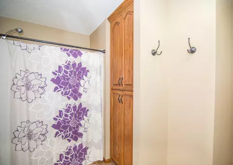 1902 Harding Pl, Bismarck, ND 58501 photo 28