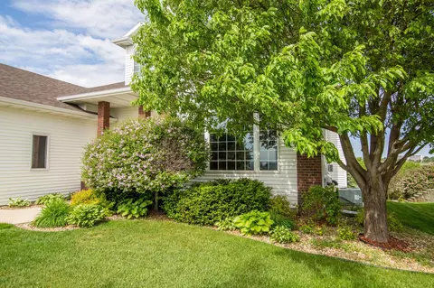 1902 Harding Pl, Bismarck, ND 58501 photo 5
