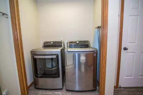 1902 Harding Pl, Bismarck, ND 58501 photo 47