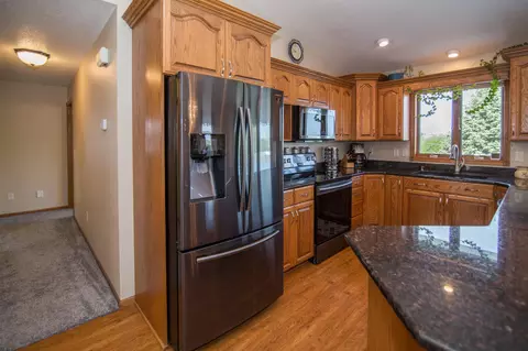 1902 Harding Pl, Bismarck, ND 58501 photo 16
