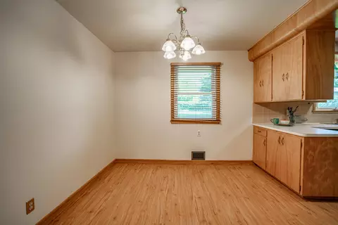 1708 Braman Ave, Bismarck, ND 58501 photo 12