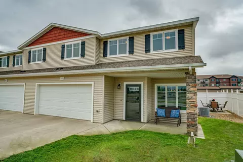1139 Santa Fe Ave, Bismarck, ND 58504 photo 1