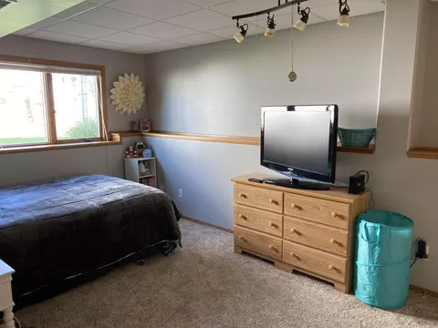 2514 10th Ave SE, Mandan, ND 58554 photo 23