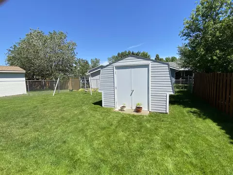 2514 10th Ave SE, Mandan, ND 58554 photo 37