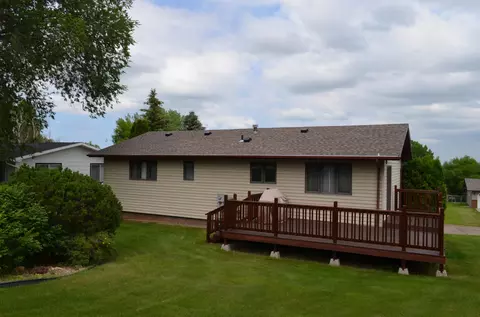 219 Sheila Dr, Beulah, ND 58523 photo 17