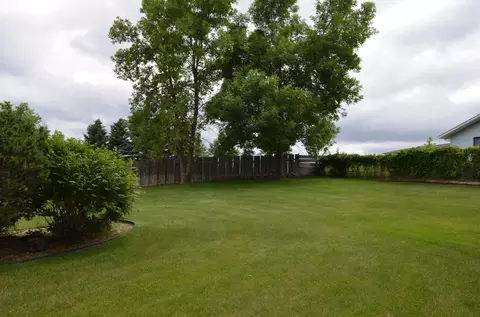 219 Sheila Dr, Beulah, ND 58523 photo 19