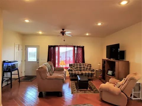1137 Cherry Ln, Beulah, ND 58523 photo 11