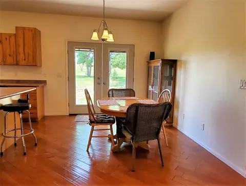 1137 Cherry Ln, Beulah, ND 58523 photo 9