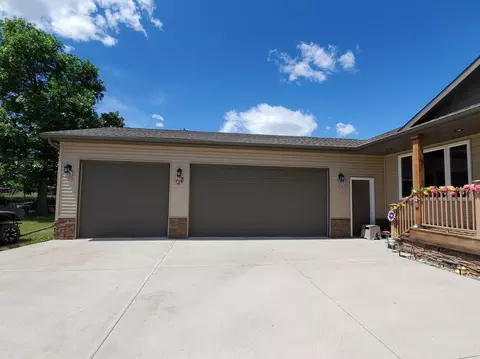 1137 Cherry Ln, Beulah, ND 58523 photo 27