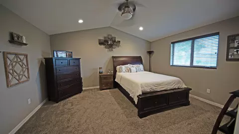 2452 Waterpark Loop SE, Mandan, ND 58554 photo 35