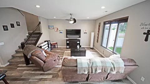 2452 Waterpark Loop SE, Mandan, ND 58554 photo 12