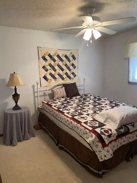1300 Johns Dr NE, Mandan, ND 58554 photo 7