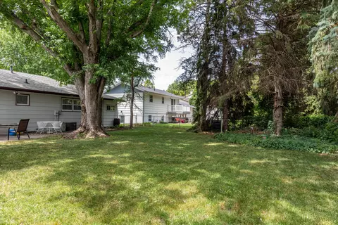 348 Telstar Dr, Bismarck, ND 58503 photo 24