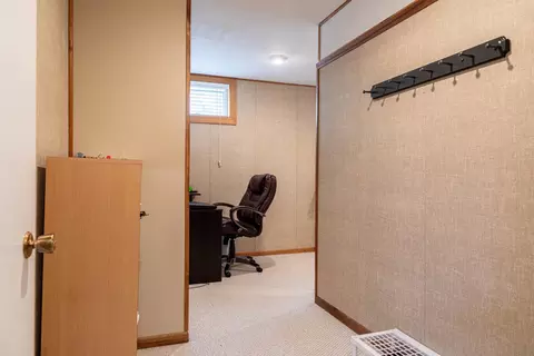 348 Telstar Dr, Bismarck, ND 58503 photo 15