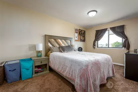 11 Santee Rd, Lincoln, ND 58504 photo 9