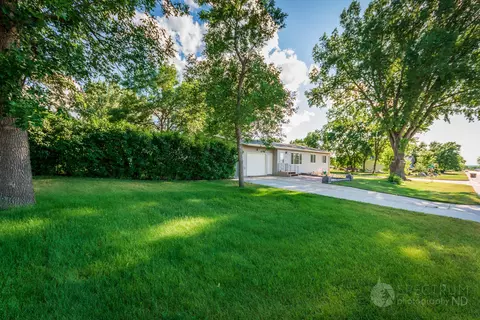 11 Santee Rd, Lincoln, ND 58504 photo 36