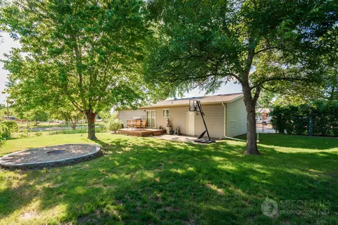 11 Santee Rd, Lincoln, ND 58504 photo 30