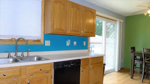 1003 3rd St NE, Mandan, ND 58554 photo 6
