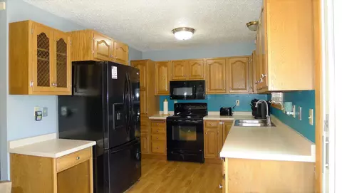 1003 3rd St NE, Mandan, ND 58554 photo 5