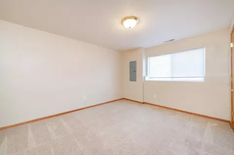 726 Brome Ave, Bismarck, ND 58503 photo 17