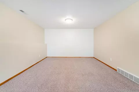 726 Brome Ave, Bismarck, ND 58503 photo 15
