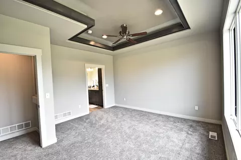 1110 Community Loop, Bismarck, ND 58503 photo 12