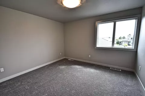 1110 Community Loop, Bismarck, ND 58503 photo 22
