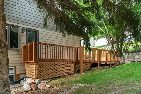 2612 Divide Ave, Bismarck, ND 58501 photo 25