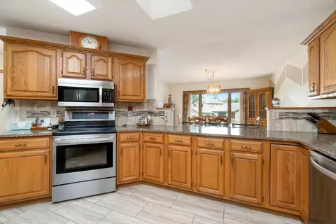 2612 Divide Ave, Bismarck, ND 58501 photo 6