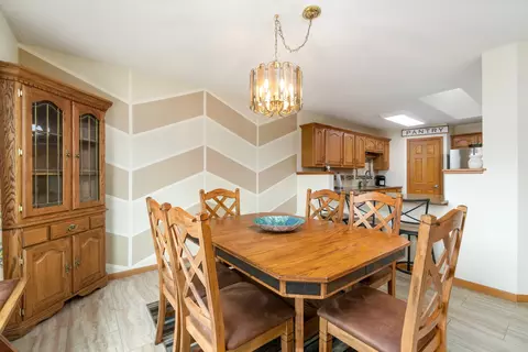 2612 Divide Ave, Bismarck, ND 58501 photo 3