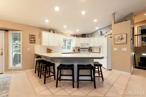 4723 Pintail Loop SE, Mandan, ND 58554 photo 13