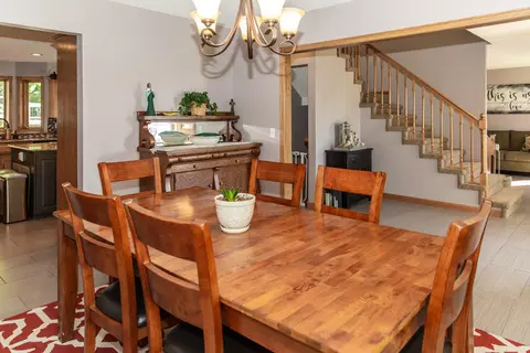 608 Juniper Dr, Bismarck, ND 58503 photo 7