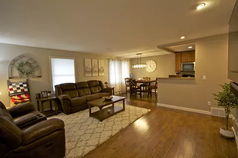 134 Riverside Park Rd, Bismarck, ND 58501 photo 7