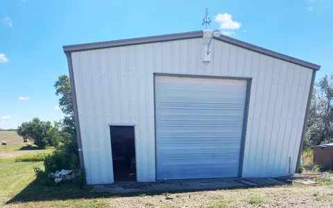 68 6th Ave E, Flasher, ND 58535 photo 7