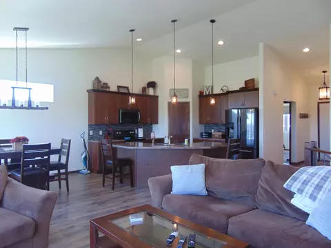 2757 Lyons Rd, Mandan, ND 58554 photo 19