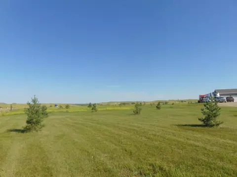 2757 Lyons Rd, Mandan, ND 58554 photo 9