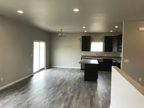2002 34th Ave SE, Mandan, ND 58554 photo 18