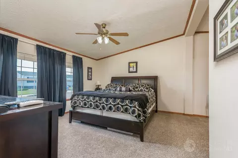3810 N Valley Loop, Bismarck, ND 58503 photo 9