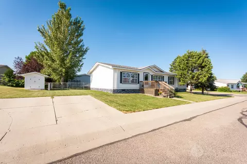 3810 N Valley Loop, Bismarck, ND 58503 photo 3