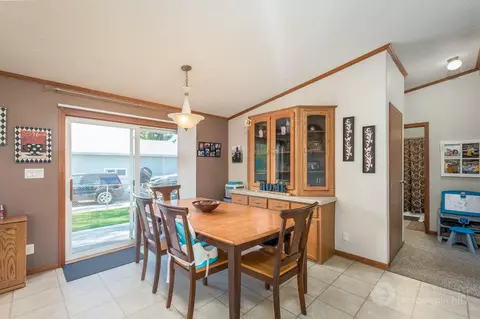 3810 N Valley Loop, Bismarck, ND 58503 photo 8