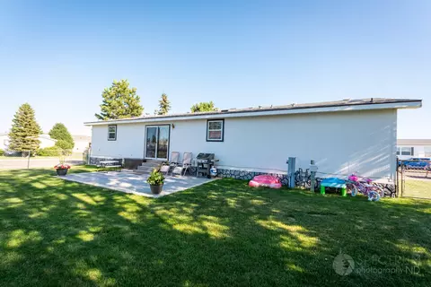 3810 N Valley Loop, Bismarck, ND 58503 photo 19