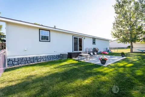 3810 N Valley Loop, Bismarck, ND 58503 photo 20