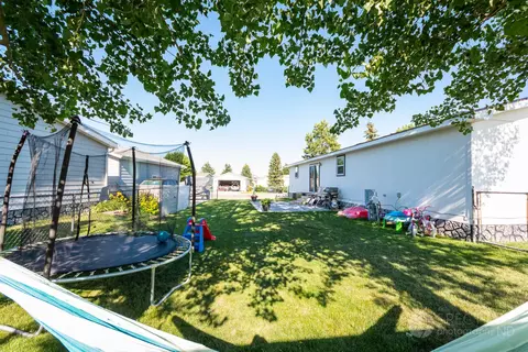 3810 N Valley Loop, Bismarck, ND 58503 photo 18