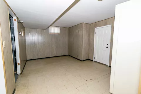 1402 Divide Ave E, Bismarck, ND 58501 photo 32