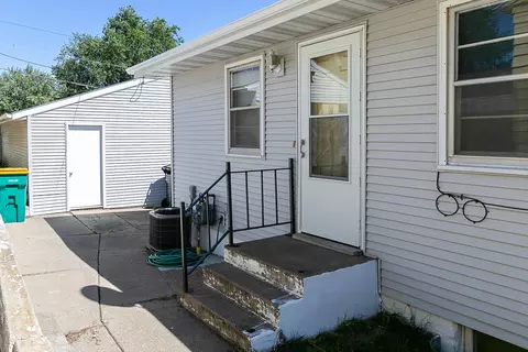 1402 Divide Ave E, Bismarck, ND 58501 photo 10