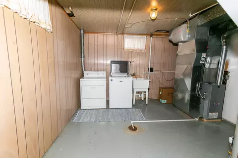 1402 Divide Ave E, Bismarck, ND 58501 photo 36