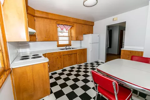 1402 Divide Ave E, Bismarck, ND 58501 photo 18